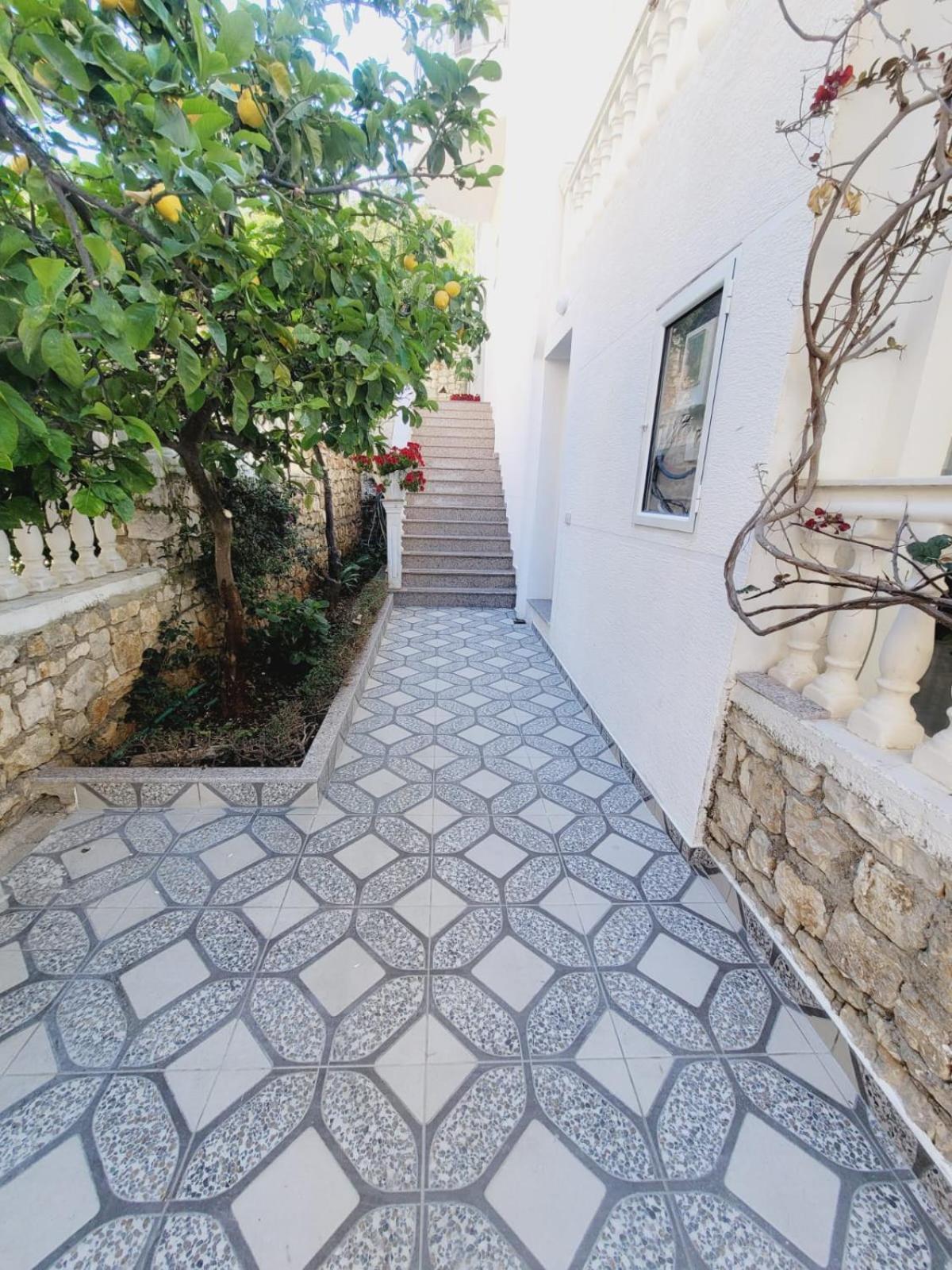 Makla Appartement Sarandë Buitenkant foto