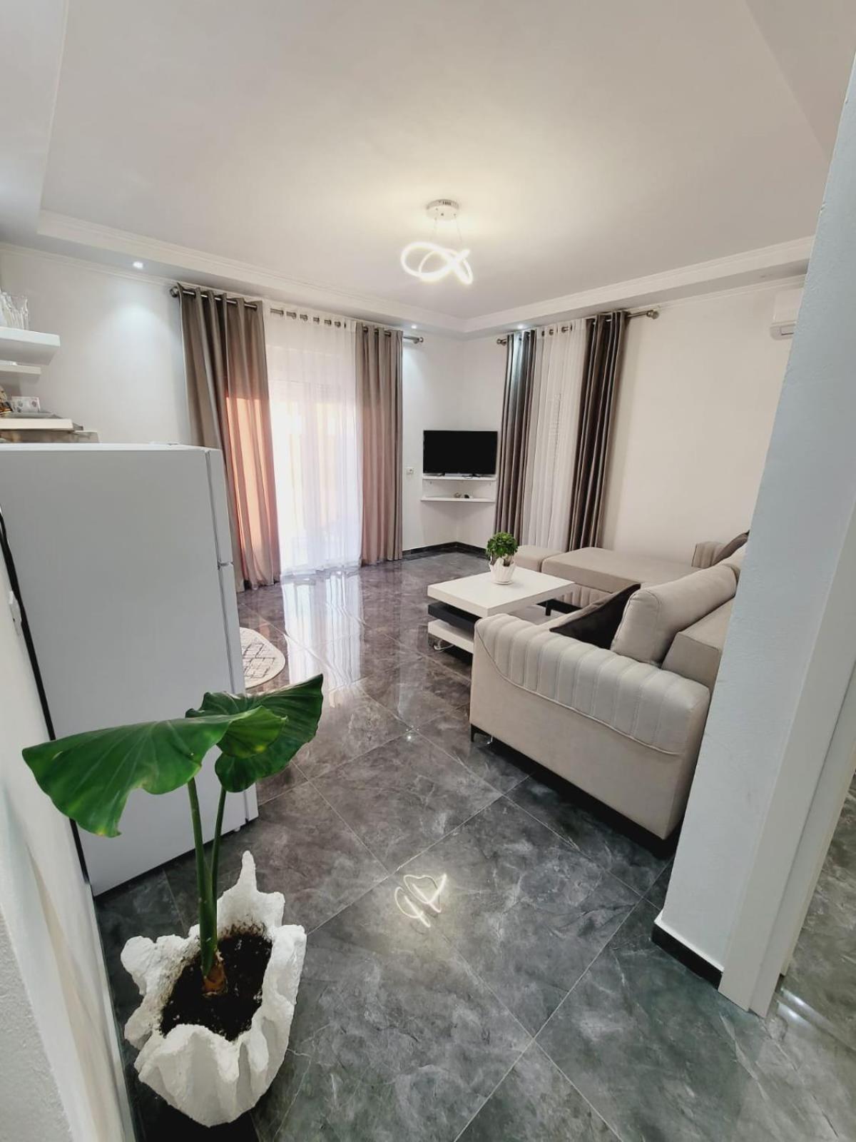 Makla Appartement Sarandë Buitenkant foto